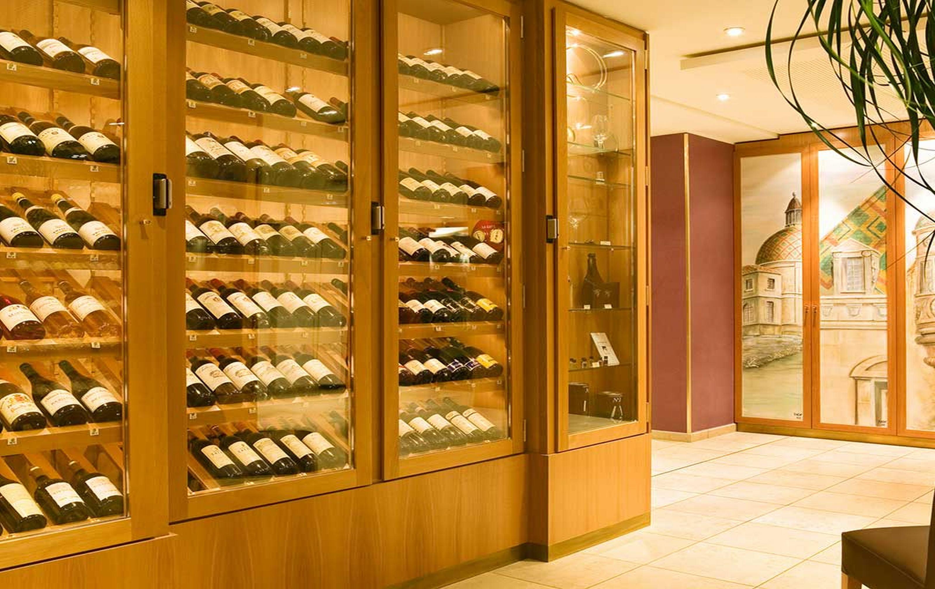 Hotel Mercure Centre Clemenceau 4*
